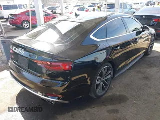 2019 Audi S5 Sportback Premium Plus z VIN WAUB4CF50KA090648, wystawiony jako IAAI lot #42073002 z przebiegiem 39 185 mil mil oraz . Historia ofert i sprzedaży dostępna na DreamBid. Obrazek 4.