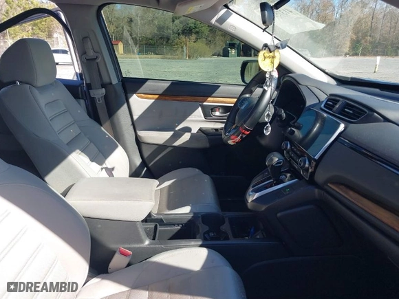 2017 Honda CR-V EX with VIN 7FARW1H56HE003272, listed as a IAAI auction lot 41375259 with 102,169 mi miles. Bid and sale history available at carsss.com. Image 5.