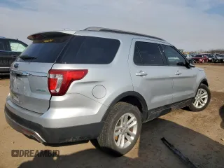 2017 Ford Explorer XLT with VIN 1FM5K7DH6HGB04709, listed as a Copart auction lot 47394655 with 99,291 mi miles and Salvage Title. Bid and sale history available at carsss.com. Image 3.