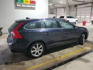 2016 Volvo V60 T5 Drive-E Premier with VIN YV140MEK5G1298126, listed as a Copart auction lot 53251355 with 35,635 mi miles and Salvage Title. Bid and sale history available at carsss.com. Image 3.