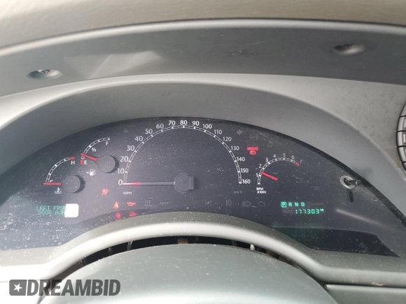 2008 Chrysler Pacifica Touring with VIN 2A8GF68X68R150531, listed as a Copart auction lot 73315874 with 177,303 mi miles and Salvage title. Bid and sale history available at DreamBid. Image 9.