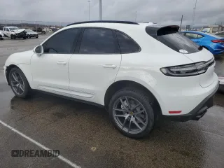 2022 Porsche Macan S с VIN WP1AG2A51NLB25227, выставлен на аукционе Copart как лот 80110044 с пробегом 32 702 миль миль и Списание • Salvage title. История ставок и продаж доступна на DreamBid. Изображение 2.