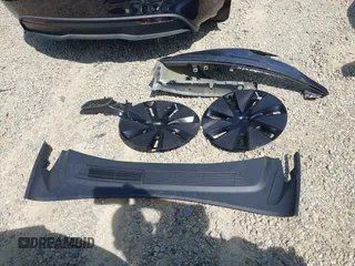2024 Tesla Model 3 with VIN 5YJ3E1EA7RF863382, listed as a IAAI auction lot 41780246 with 1,294 mi miles and . Bid and sale history available at DreamBid. Image 20.