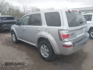 2008 Mercury Mariner с VIN 4M2CU91148KJ18642, выставлен на аукционе IAAI как лот 42022518 с пробегом 90 305 миль миль и . История ставок и продаж доступна на DreamBid. Изображение 3.