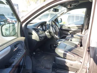 2017 Dodge Grand Caravan GT with VIN 2C4RDGEG9HR825482, listed as a IAAI auction lot 41719213 with 130,456 mi miles and . Bid and sale history available at DreamBid. Image 19.