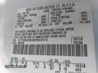 2002 Ford Ranger XL Fleet with VIN 1FTZR45E02PB52573, listed as a IAAI auction lot 41828913 with 221,377 mi miles. Bid and sale history available at carsss.com. Image 9.