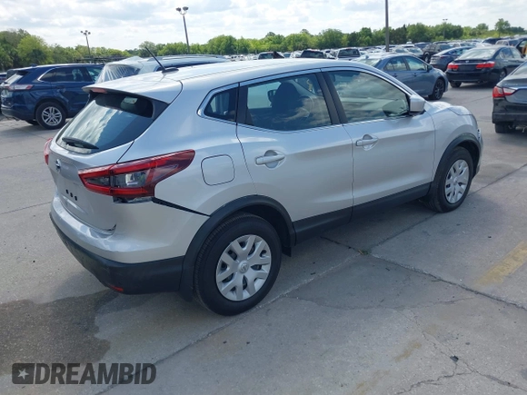 2020 Nissan Rogue Sport SV with VIN JN1BJ1CV2LW548086, listed as a IAAI auction lot 41985313 with 51,701 mi miles. Bid and sale history available at carsss.com. Image 4.