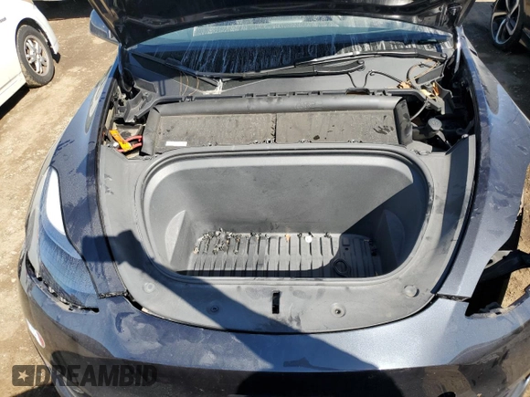 2024 Tesla Model Y Long Range с VIN 7SAYGDEEXRF032028, выставлен на аукционе Copart как лот 47128085 с пробегом 8 607 миль миль и Списание • Salvage title. История ставок и продаж доступна на DreamBid. Изображение 13.