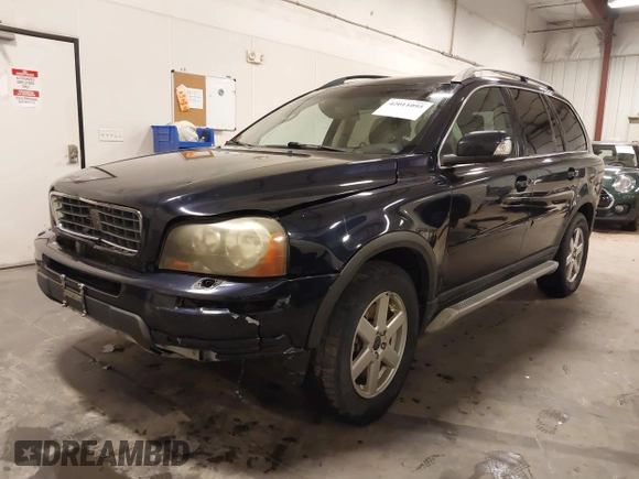 2007 Volvo XC90 I6 with VIN YV4CZ982671353700, listed as a IAAI auction lot 42011095 with 201,566 mi miles and . Bid and sale history available at DreamBid. Image 2.
