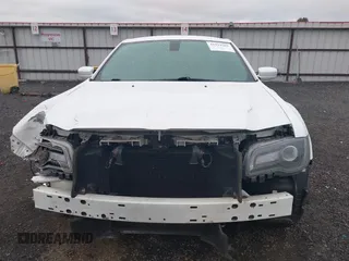 2017 Chrysler 300 S with VIN 2C3CCAGG8HH513893, listed as a IAAI auction lot 41939261 with 75,512 mi miles and . Bid and sale history available at carsss.com. Image 13.