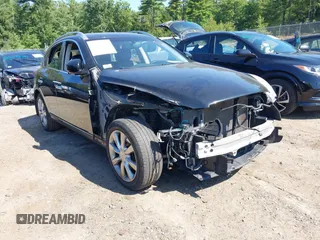 2013 Infiniti EX Journey with VIN JN1BJ0HR5DM482264, listed as a IAAI auction lot 40235460 with 99,759 mi miles. Bid and sale history available at carsss.com. Image 1.