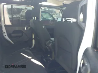 2021 Jeep Gladiator Willys с VIN 1C6HJTAG0ML523351, выставлен на аукционе IAAI как лот 42653040 с пробегом 38 912 миль миль и . История ставок и продаж доступна на DreamBid. Изображение 8.