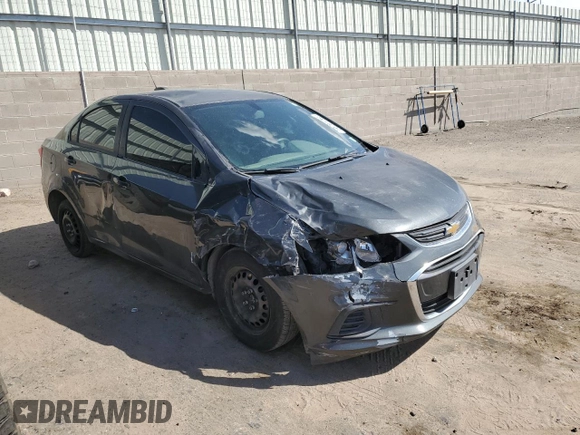 2019 Chevrolet Sonic LS z VIN 1G1JB5SB3K4136220, wystawiony jako Copart lot #50781265 z przebiegiem 45 308 mil mil oraz Nie do naprawy • Non repairable. Historia ofert i sprzedaży dostępna na DreamBid. Obrazek 4.