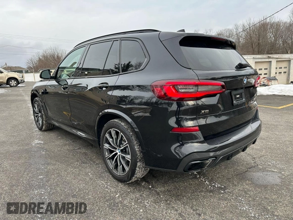 2022 BMW X5 M50i with VIN 5UXJU4C06N9J73373, listed as a Copart auction lot 43706345 with 108,320 mi miles and Clean Title. Bid and sale history available at carsss.com. Image 2.
