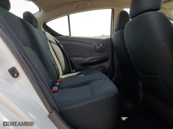 2015 Nissan Versa SV with VIN 3N1CN7AP3FL827086, listed as a Copart auction lot 54110215 with 96,577 mi miles and Clean Title. Bid and sale history available at carsss.com. Image 10.