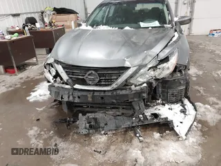 2016 Nissan Altima SV with VIN 1N4AL3AP9GC185978, listed as a IAAI auction lot 41603162 with 120,277 mi miles and . Bid and sale history available at DreamBid. Image 6.