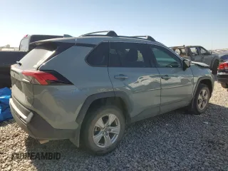 2021 Toyota RAV4 XLE with VIN 2T3W1RFV4MW134798, listed as a Copart auction lot 58802435 with 74,495 mi miles and Salvage title. Bid and sale history available at DreamBid. Image 3.