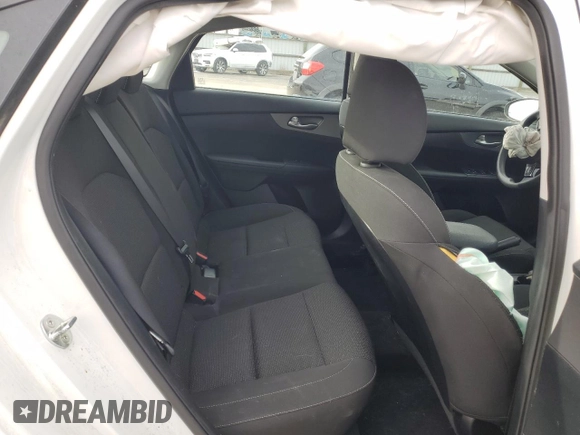 2020 Kia Forte LXS with VIN 3KPF24AD3LE179773, listed as a Copart auction lot 44082085 with 0 mi miles and Salvage Title. Bid and sale history available at carsss.com. Image 10.