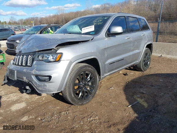 2021 Jeep Grand Cherokee Laredo X with VIN 1C4RJFAG5MC617174, listed as a IAAI auction lot 41468102 with 30,594 mi miles. Bid and sale history available at carsss.com. Image 17.