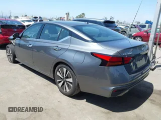 2019 Nissan Altima SL z VIN 1N4BL4EV1KC219911, wystawiony jako IAAI lot #42402741 z przebiegiem 57 849 mil mil oraz . Historia ofert i sprzedaży dostępna na DreamBid. Obrazek 3.