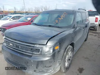 2016 Ford Flex SE with VIN 2FMGK5B88GBA18405, listed as a IAAI auction lot 40764055 with 285,137 mi miles. Bid and sale history available at carsss.com. Image 2.