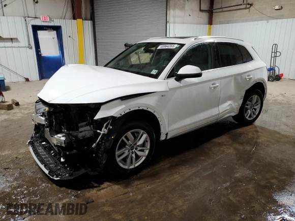 2024 Audi Q5 S line Premium z VIN WA1GAAFY1R2035544, wystawiony jako Copart lot #48964355 z przebiegiem 19 667 mil mil oraz Szkoda całkowita • Salvage title. Historia ofert i sprzedaży dostępna na DreamBid. Obrazek 1.