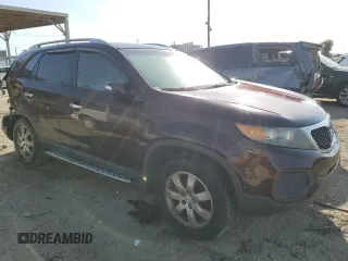 2012 Kia Sorento LX with VIN 5XYKT4A2XCG253591, listed as a Copart auction lot 50077515 with Not Provided miles and Clean Title. Bid and sale history available at carsss.com. Image 4.