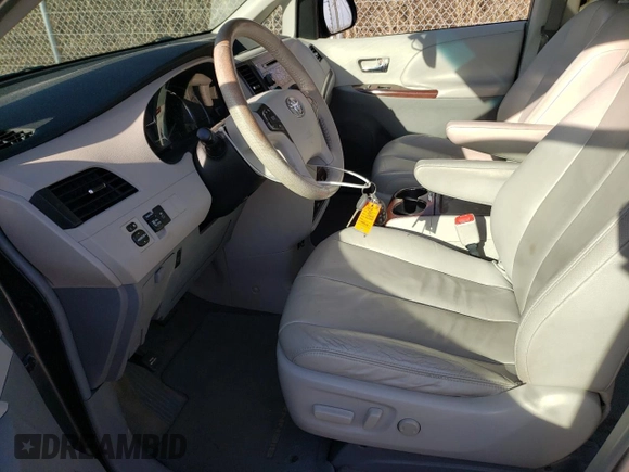 2011 Toyota Sienna XLE AAS with VIN 5TDYK3DC5BS118256, listed as a Copart auction lot 49208545 with 149,474 mi miles and Salvage Title. Bid and sale history available at carsss.com. Image 7.