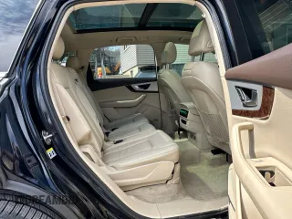2018 Audi Q7 Premium Plus with VIN WA1LHAF77JD004065, listed as a Copart auction lot 52912895 with 70,583 mi miles and Clean Title. Bid and sale history available at carsss.com. Image 6.