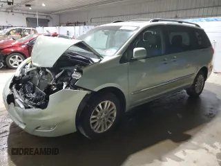 2010 Toyota Sienna XLE z VIN 5TDDK4CC0AS031076, wystawiony jako Copart lot #85913354 z przebiegiem Nie podano mil oraz Szkoda całkowita • Salvage title. Historia ofert i sprzedaży dostępna na DreamBid. Obrazek 1.