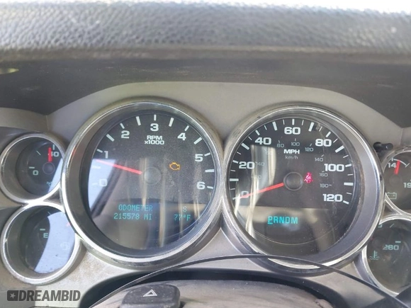 2011 Chevrolet Silverado 1500 LT with VIN 1GCRCSE05BZ159579, listed as a IAAI auction lot 41618657 with 215,578 mi miles. Bid and sale history available at carsss.com. Image 7.