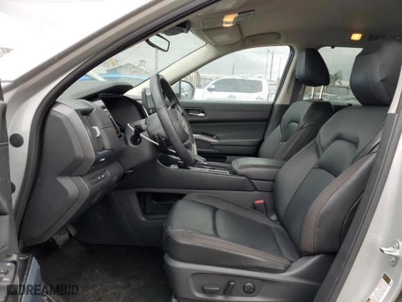 2024 Nissan Pathfinder SL with VIN 5N1DR3CA8RC228316, listed as a Copart auction lot 48986745 with 11,125 mi miles and Salvage Title. Bid and sale history available at carsss.com. Image 7.