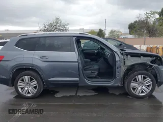 2019 Volkswagen Atlas SE z VIN 1V2WR2CA9KC503400, wystawiony jako IAAI lot #41920119 z przebiegiem 91 208 mil mil oraz . Historia ofert i sprzedaży dostępna na DreamBid. Obrazek 14.