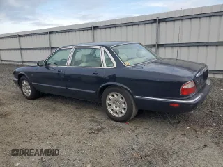 2001 Jaguar XJ with VIN SAJDA14C41LF38763, listed as a Copart auction lot 86796434 with 60,076 mi miles and Clean Title. Bid and sale history available at carsss.com. Image 2.