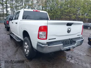 2024 Ram 2500 Big Horn with VIN 3C6UR5DJ1RG101376, listed as a IAAI auction lot 41451961 with 34,149 mi miles. Bid and sale history available at carsss.com. Image 3.