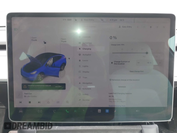 2022 Tesla Model Y Long Range z VIN 7SAYGAEE5NF428327, wystawiony jako IAAI lot #41698750 z przebiegiem 26 846 mil mil oraz . Historia ofert i sprzedaży dostępna na DreamBid. Obrazek 17.