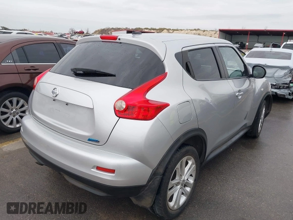 2013 Nissan Juke SV with VIN JN8AF5MR7DT224111, listed as a IAAI auction lot 41436303 with 102,432 mi miles. Bid and sale history available at carsss.com. Image 4.