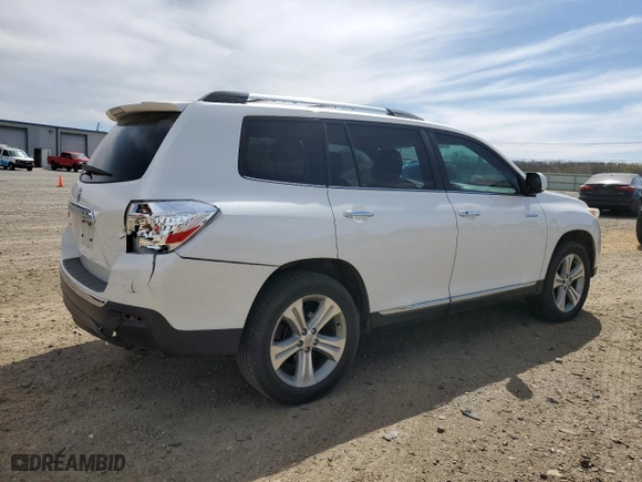 2013 Toyota Highlander Limited with VIN 5TDYK3EH9DS115678, listed as a Copart auction lot 50082535 with 178,216 mi miles and Clean Title. Bid and sale history available at carsss.com. Image 3.