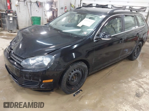 2014 Volkswagen Jetta SportWagen TDI w/Sunroof & Nav with VIN 3VWPL7AJ2EM626110, listed as a IAAI auction lot 42093622 with 115,691 mi miles. Bid and sale history available at carsss.com. Image 2.