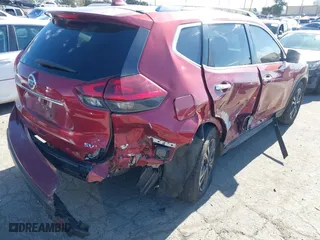 2019 Nissan Rogue SL with VIN 5N1AT2MTXKC732449, listed as a IAAI auction lot 41276747 with 86,813 mi miles. Bid and sale history available at carsss.com. Image 6.