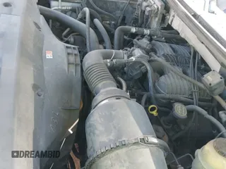 2007 Ford F-150 XL с VIN 1FTRF12237NA03191, выставлен на аукционе IAAI как лот 43211403 с пробегом 204 211 миль миль и . История ставок и продаж доступна на DreamBid. Изображение 12.