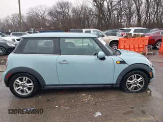 2012 MINI Hardtop with VIN WMWSU3C54CT541901, listed as a IAAI auction lot 41169297 with 147,677 mi miles and . Bid and sale history available at DreamBid. Image 14.