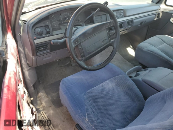 1994 Ford F-150 z VIN 1FTEX15N3RKB96707, wystawiony jako Copart lot #63075745 z przebiegiem 202 997 mil mil oraz Czysty tytuł • Clean title. Historia ofert i sprzedaży dostępna na DreamBid. Obrazek 8.