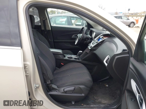 2010 Chevrolet Equinox LT w/1LT with VIN 2CNALDEW9A6362381, listed as a IAAI auction lot 41701019 with 124,325 mi miles. Bid and sale history available at carsss.com. Image 5.