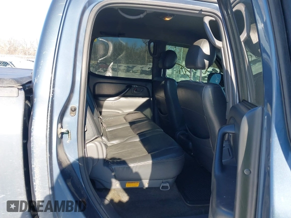 2005 Toyota Tundra SR5 with VIN 5TBDT44185S492924, listed as a IAAI auction lot 41625997 with 223,448 mi miles and . Bid and sale history available at DreamBid. Image 8.