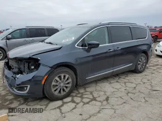 2020 Chrysler Pacifica Touring L Plus z VIN 2C4RC1EG3LR172818, wystawiony jako Copart lot #44913055 z przebiegiem 92 003 mil mil oraz Szkoda całkowita • Salvage title. Historia ofert i sprzedaży dostępna na DreamBid. Obrazek 1.