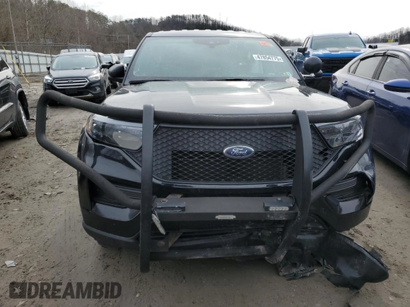 2020 Ford Police Interceptor Utility z VIN 1FM5K8AW5LGC92866, wystawiony jako Copart lot #47854775 z przebiegiem Nie podano mil oraz Szkody całkowita. Historia ofert i sprzedaży dostępna na DreamBid. Obrazek 5.