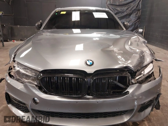 2019 BMW 5 Series 530i xDrive with VIN WBAJA7C54KG911943, listed as a IAAI auction lot 41708165 with 92,948 mi miles. Bid and sale history available at carsss.com. Image 6.