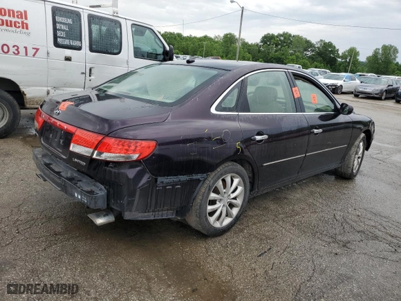 2007 Hyundai Azera SE with VIN KMHFC46F27A200074, listed as a Copart auction lot 55945864 with 0 mi miles and Non Repairable. Bid and sale history available at carsss.com. Image 3.