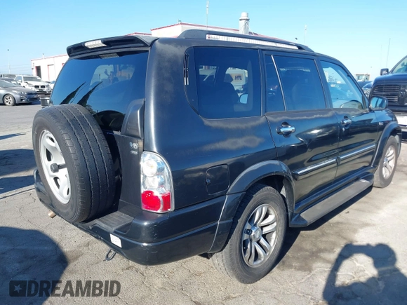 2004 Suzuki XL7 LX z VIN JS3TX92V144106723, wystawiony jako IAAI lot #40407888 z przebiegiem 284 088 mil mil oraz . Historia ofert i sprzedaży dostępna na DreamBid. Obrazek 4.